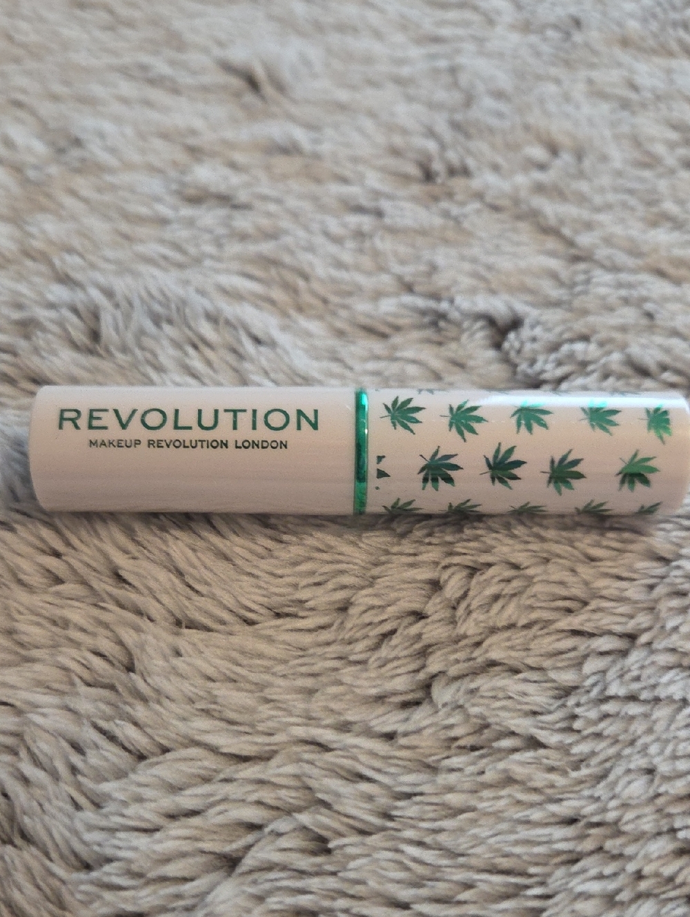 Revolution Chilled Lip Scrub - Picture 2 of 3